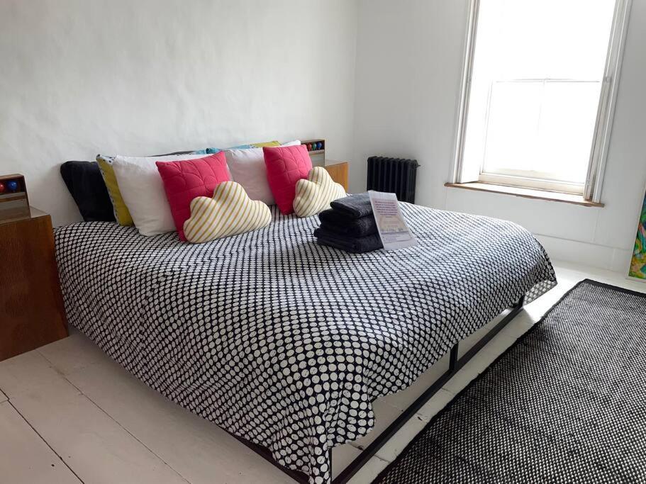 Turner - 3 Bed With A View Of The Harbour Apartment Margate