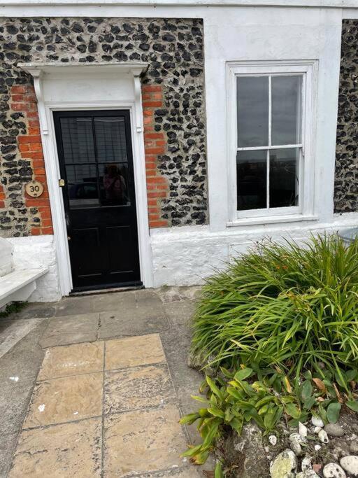 Turner - 3 Bed With A View Of The Harbour Apartment *